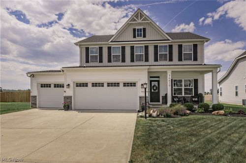 36615 Gladstone Mill Dr, North Ridgeville, OH, 44039-1102 | Card Image