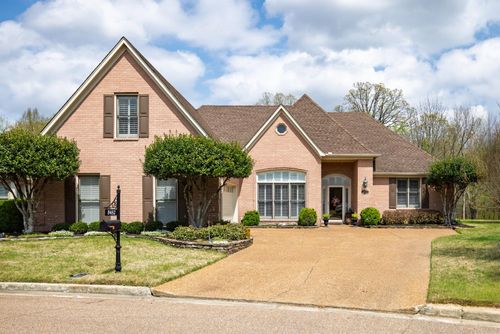 8482 Steinerbridge Ln, Germantown, TN, 38139 | Card Image