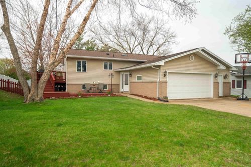 515 Bonita Boulevard, Cedar Falls, IA, 50613 | Card Image