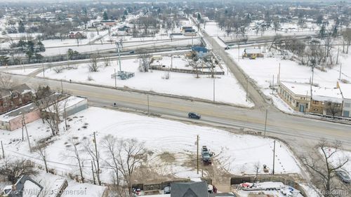 4550 W Warren Ave, Detroit, MI, 48210-1464 | Card Image