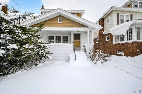 1521 Grant Blvd, Syracuse, NY, 13208-3013 | Card Image