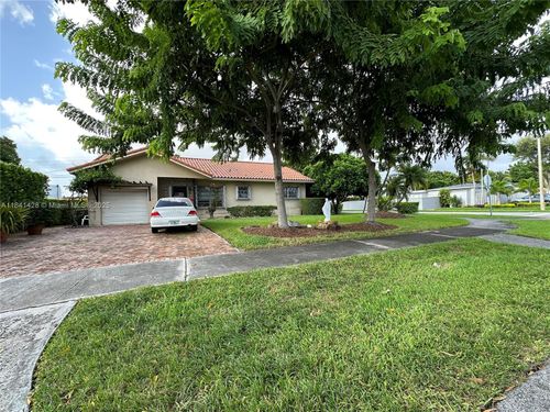 8001 Sw 36th Ter, Miami, FL, 33155-3440 | Card Image