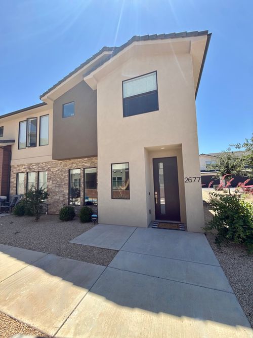 2677 E Gray Birch Dr, St George, UT, 84790-1891 | Card Image