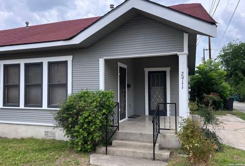 2911-2907 N Elmendorf St, San Antonio, TX, 78201-4915 | Card Image