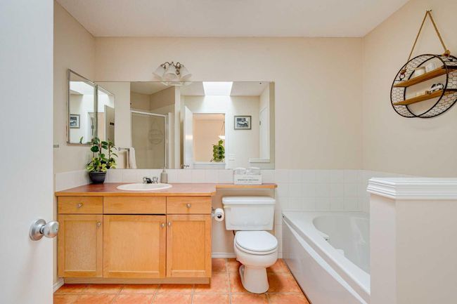 356 Prestwick Heights Se, House other with 4 bedrooms, 3 bathrooms and 2 parking in Calgary AB | Image 26