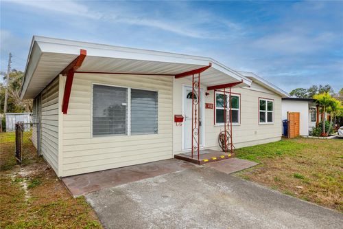 418 39th Ave N, St Petersburg, FL, 33703-6102 | Card Image