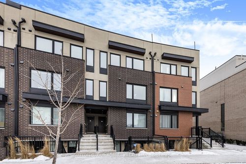 7-181 William Duncan Rd, North York, ON, M3K0B7 | Card Image