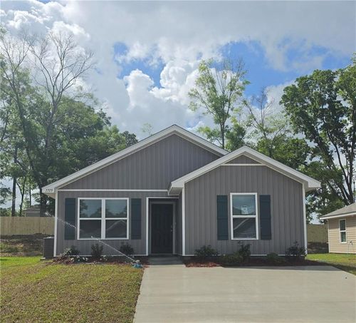 7719 Oakmont Dr N, Theodore, AL, 36582-4142 | Card Image