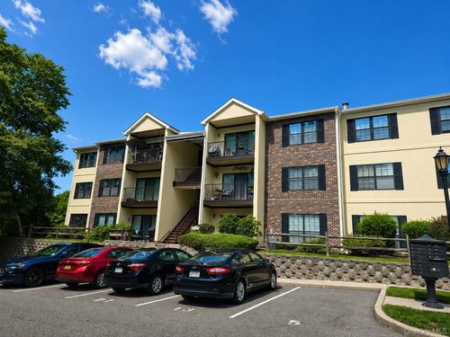 23-23 Nottingham Cir, Peekskill, NY, 10566-2566 | Card Image
