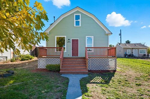 1423 W Augusta Ave, Spokane, WA, 99205-4309 | Card Image
