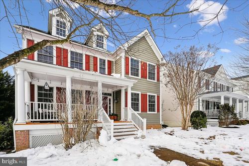 627 Greysands Ln, PURCELLVILLE, VA, 20132-3455 | Card Image