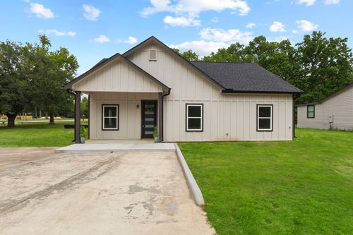 115 Pine St, Bridge City, TX, 77611-4331 | Card Image