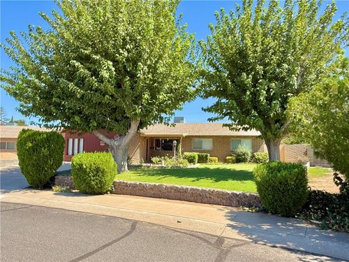 2638 Mullen Dr, Kingman, AZ, 86401-4248 | Card Image