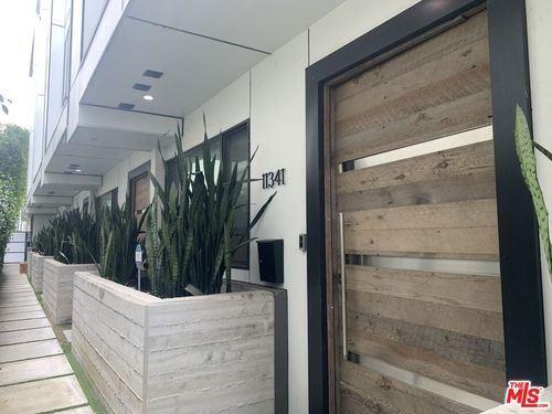 11341 Pearl Street, Los Angeles, CA, 90064 | Card Image