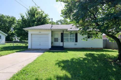 1324 N Forest Ave, Springfield, MO, 65802-1334 | Card Image