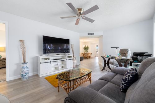 205-841 Sw South River Dr, STUART, FL, 34997-3035 | Card Image