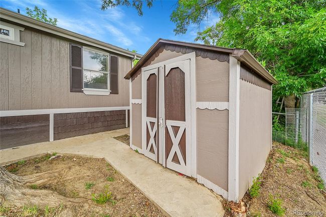 4211 E 100 Th Ave, Home with 3 bedrooms, 2 bathrooms and 2 parking in Thornton CO | Image 31