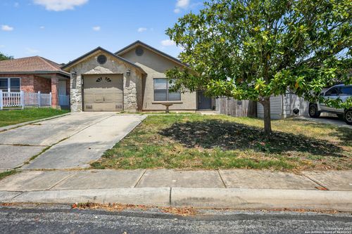 6739 Badger Pass Dr, San Antonio, TX, 78239-1839 | Card Image