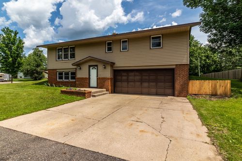 1744 Oak Rd, Saint Cloud, MN, 56303-0367 | Card Image