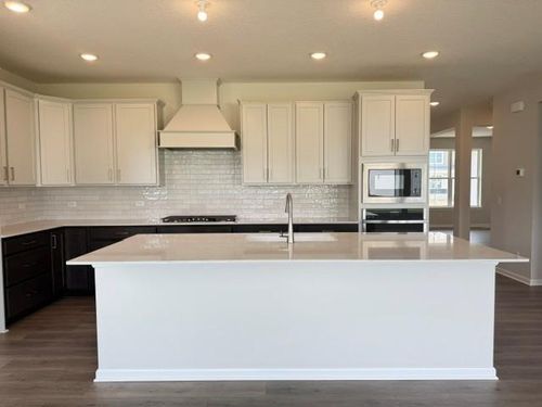 10574 Minnesota Ln N, Maple Grove, MN, 55369-4766 | Card Image
