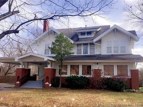 924 Vine St, Chelsea, OK, 74016-1658 | Card Image