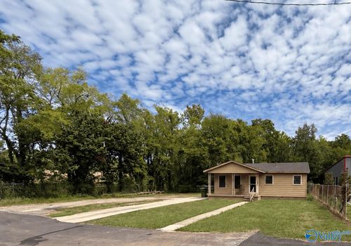 232 Bailes Street Nw, Huntsville, AL, 35805 | Card Image