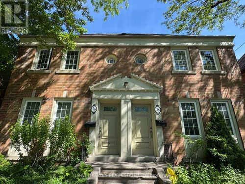 upper-38 Strathgowan Avenue, Toronto (Lawrence Park South), ON, M4N1B9 | Card Image