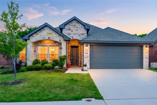 9824 Mescalbean Blvd, Crowley, TX, 76036-1219 | Card Image