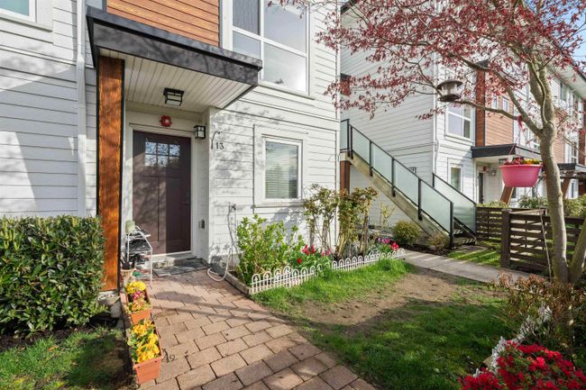 13 - 240 Jardine Street, Townhouse with 2 bedrooms, 2 bathrooms and 2 parking in New Westminster BC | Image 1