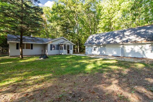 878 N Wolf Dr, Baldwin, MI, 49304-6840 | Card Image