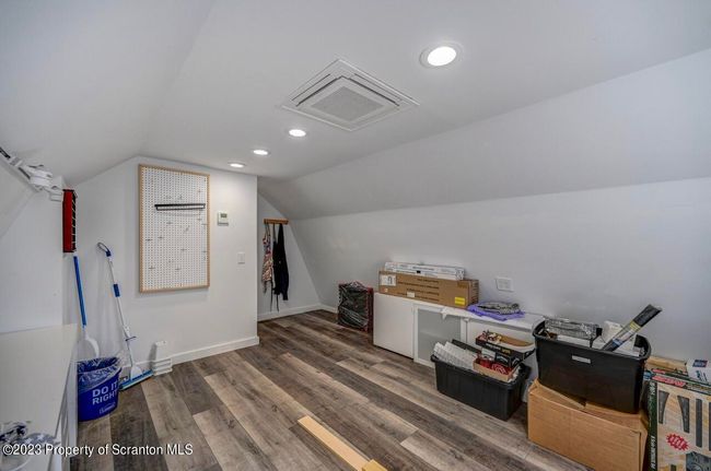 266 Warren Rd 58 Large | Image 50