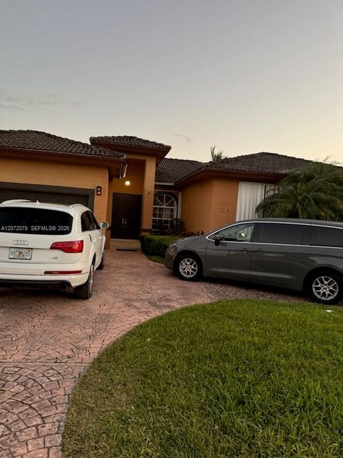 15234 Sw 140th St, Miami, FL, 33196-5020 | Card Image