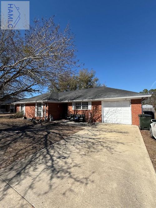 479 Mccumber Dr, Allenhurst, GA, 31301-2537 | Card Image