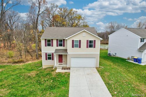 280 Ash Street, Corunna, MI, 48817 | Card Image