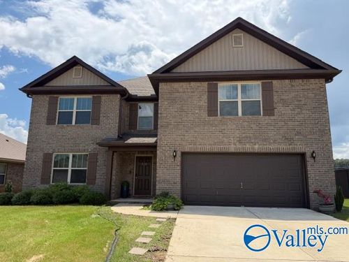 210 Hydra Cir, Huntsville, AL, 35811-8149 | Card Image