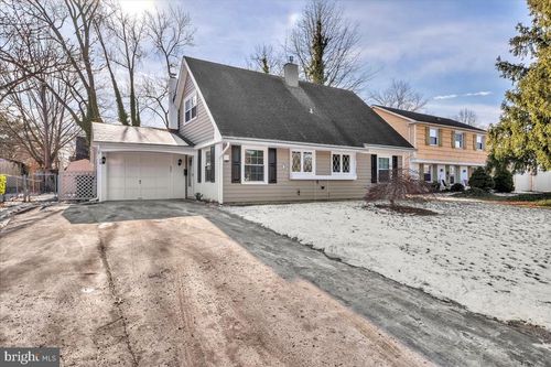 58 Perennial Lane, Willingboro, NJ, 08046 | Card Image