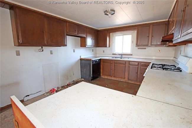 2207 W Virginia Ave, Home with 0 bedrooms, 0 bathrooms and null parking in Dunbar WV | Image 42
