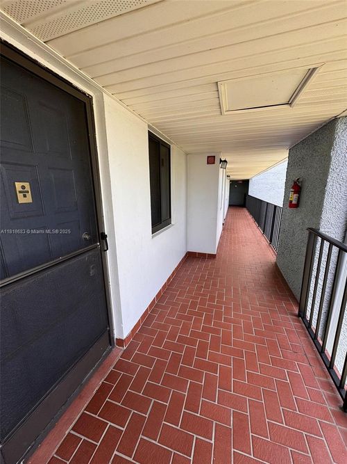 apt-306-4272 Deste Ct, Lake Worth, FL, 33467-4144 | Card Image