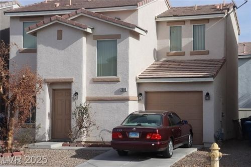 2096 Sandy Ln, Las Vegas, NV, 89115-6317 | Card Image
