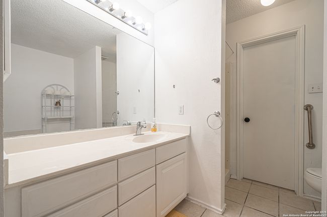 9907 Autumn Vly, House other with 4 bedrooms, 3 bathrooms and null parking in Converse TX | Image 23