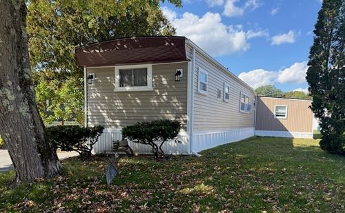 146 Kathleen Ln, Attleboro, MA, 02703-7333 | Card Image