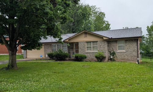 215 Forrest Dr, Lawrenceburg, KY, 40342-1338 | Card Image