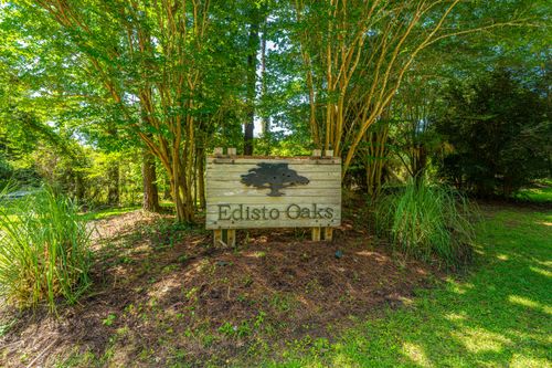 983 Seaside Ln, Edisto Island, SC, 29438-7206 | Card Image