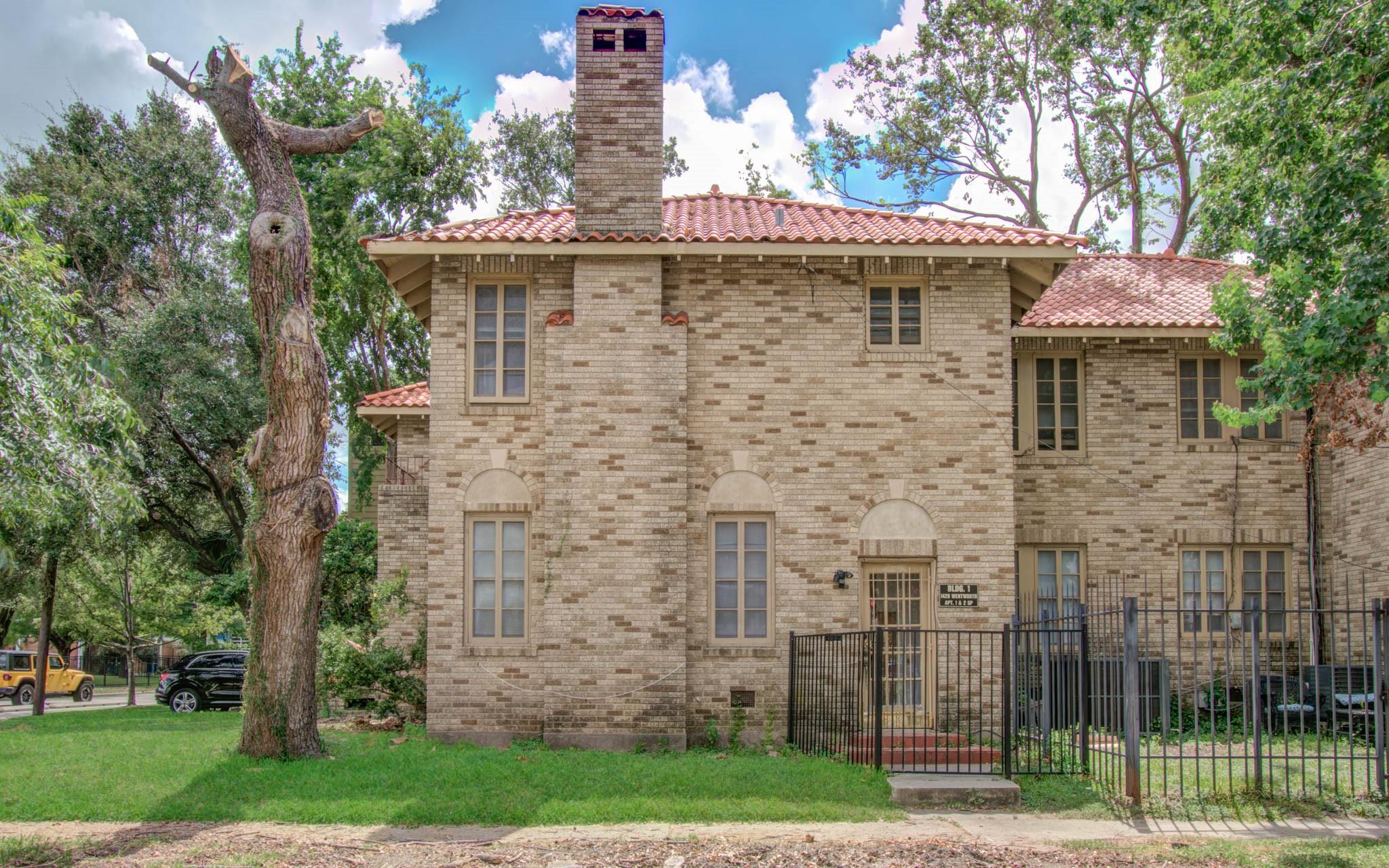 Residential Lease in Houston 2