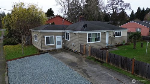 2024 E Fir St, Mount Vernon, WA, 98273-2610 | Card Image