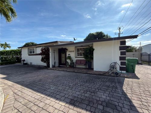 7880 Sw 14th Ter, Miami, FL, 33144-5259 | Card Image