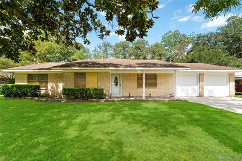5618 Avenue M 1/2, Santa Fe, TX, 77510-8726 | Card Image