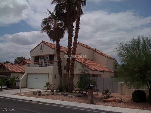 2208 Tarraso Way, Las Vegas, NV, 89102-4256 | Card Image