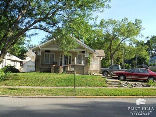 1645 Laramie St, Manhattan, KS, 66502-4045 | Card Image