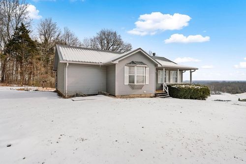 370 Halltown Rd, Canmer, KY, 42722-9484 | Card Image